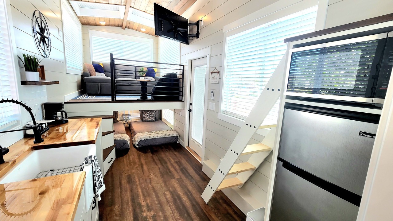 Photo of Bedroom in Apple Valley
