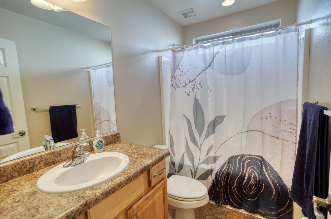 Photo of Bathroom in Snowflake