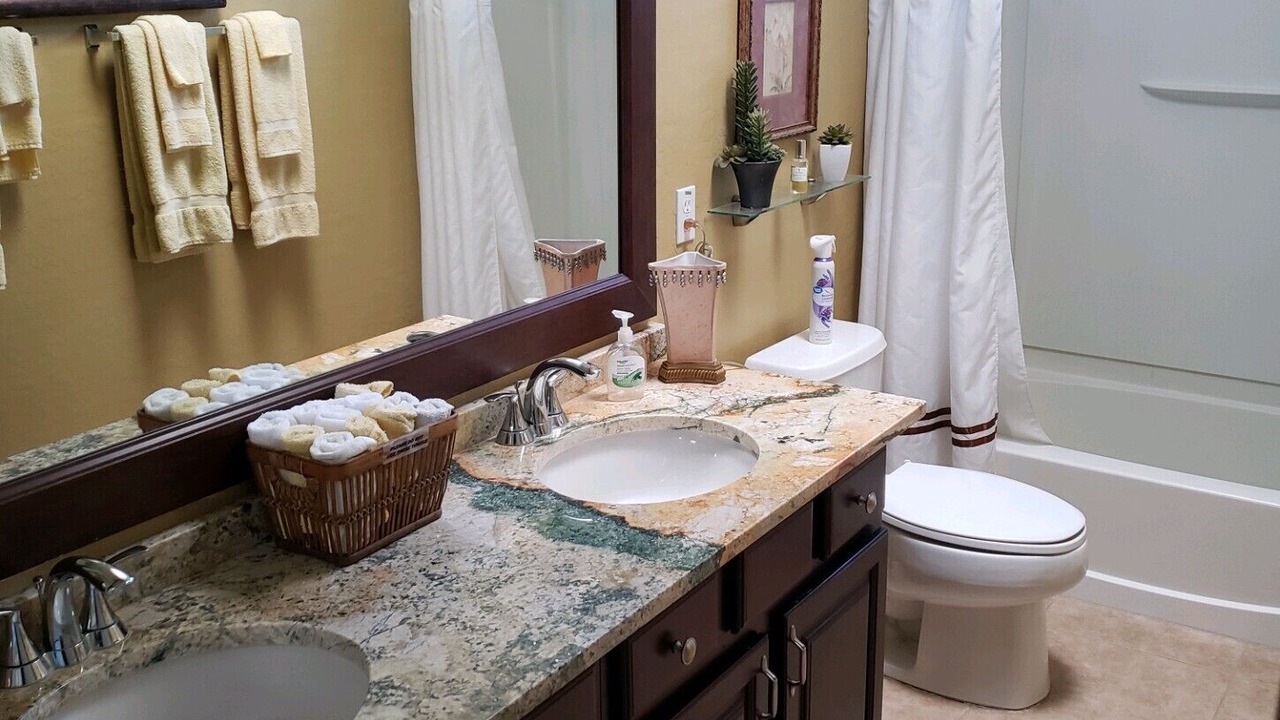 Photo of Bathroom in South Mountain