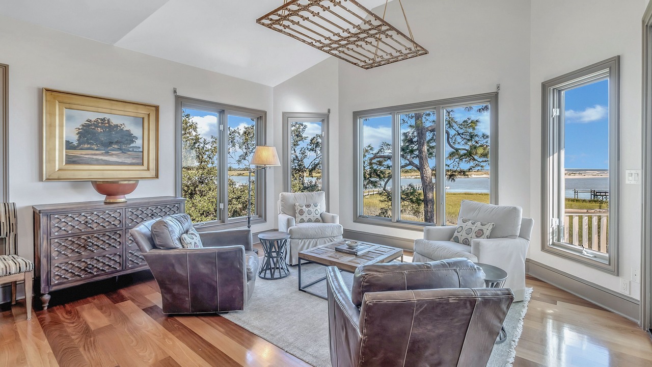 Photo of Bedroom in Seabrook Island