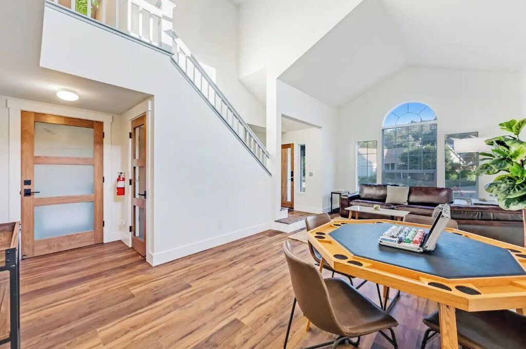 Photo of Bedroom in Geyserville