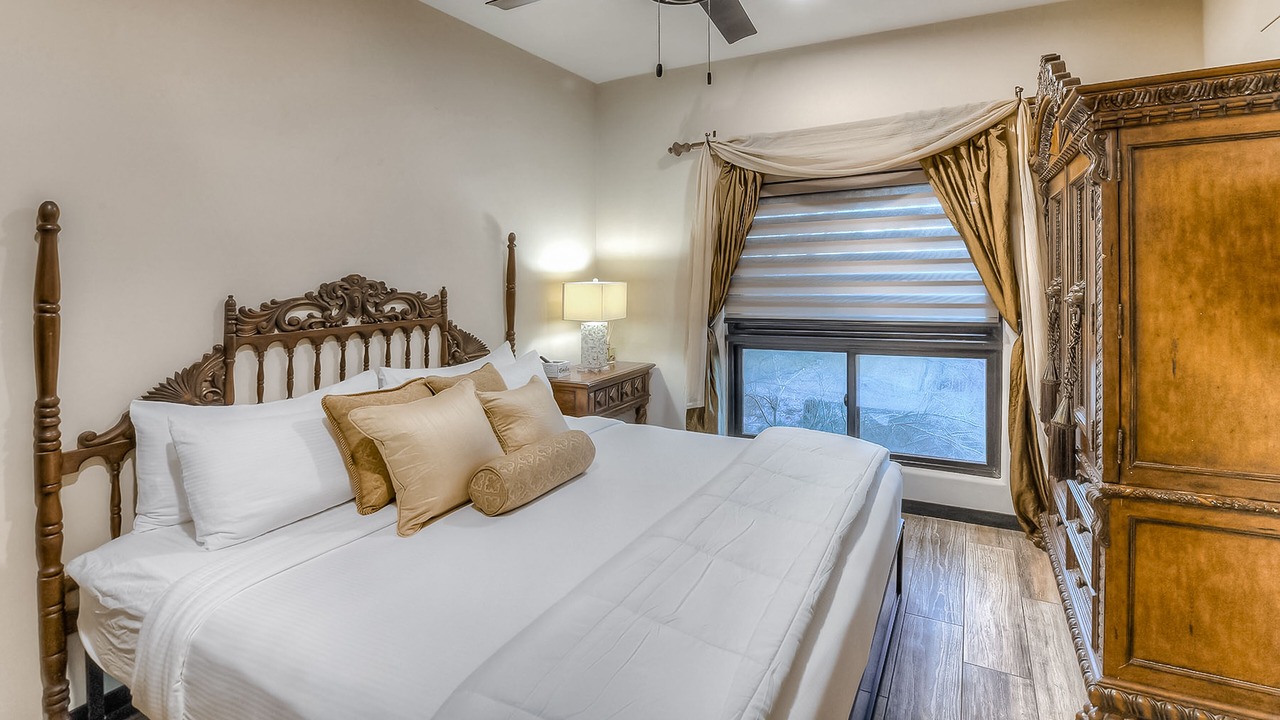Photo of Bedroom in Catalina Foothills Estates