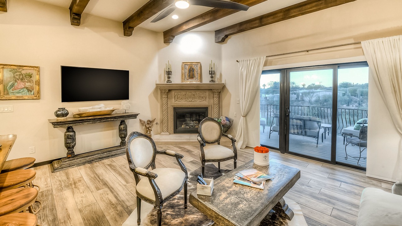 Photo of Livingroom in Catalina Foothills Estates