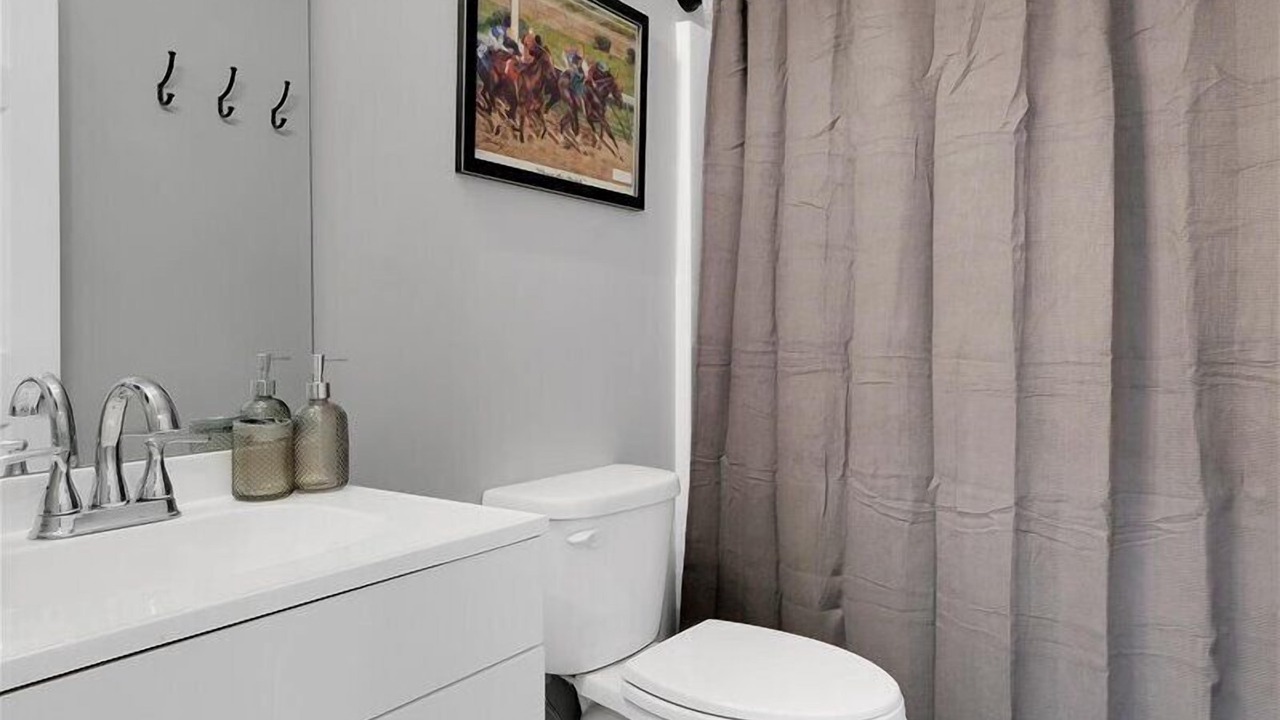 Photo of Bathroom in Merriwether