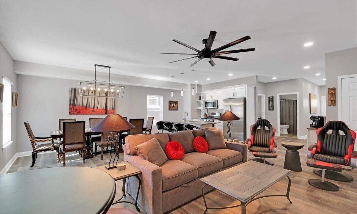 Photo of Livingroom in Merriwether