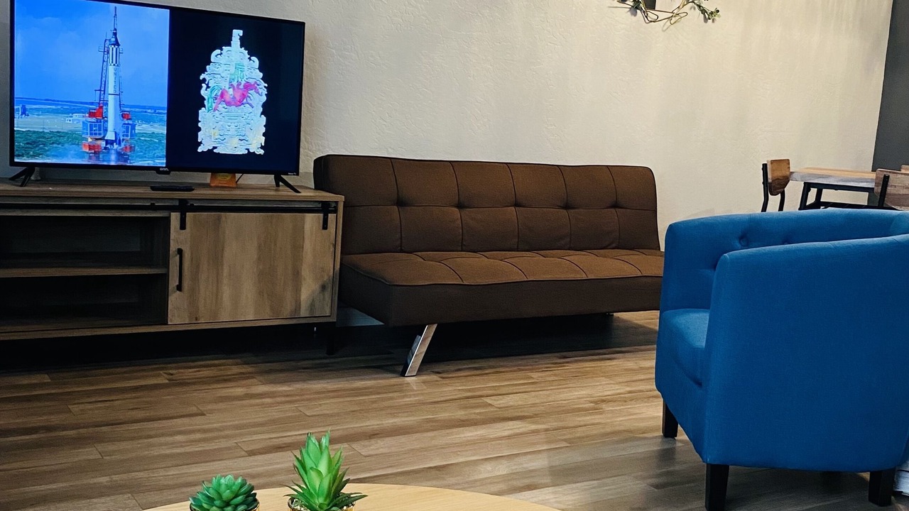 Photo of Livingroom in Surprise
