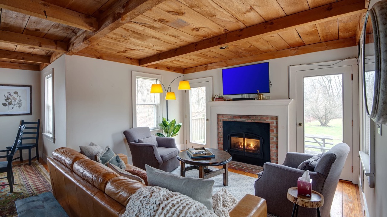 Photo of Bedroom in Skaneateles