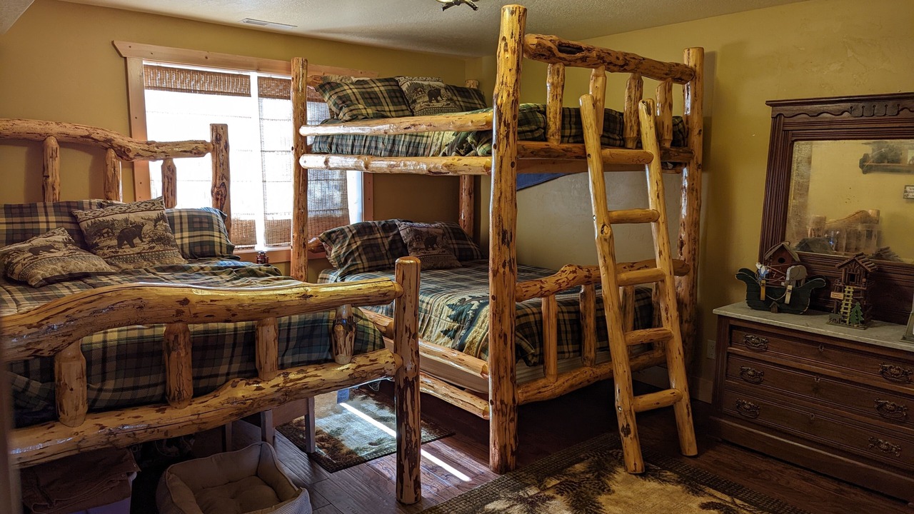 Photo of Bedroom in Thatcher