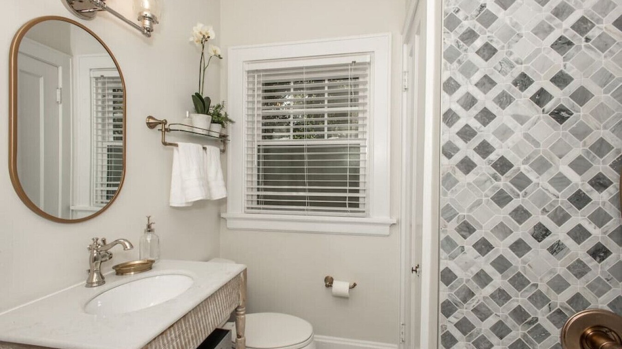 Photo of Bathroom in Mariemont