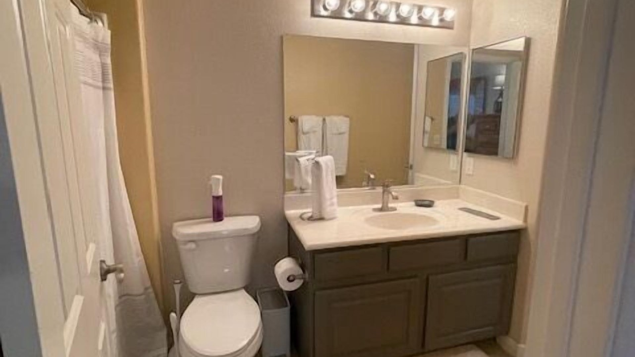 Photo of Bathroom in Mesquite