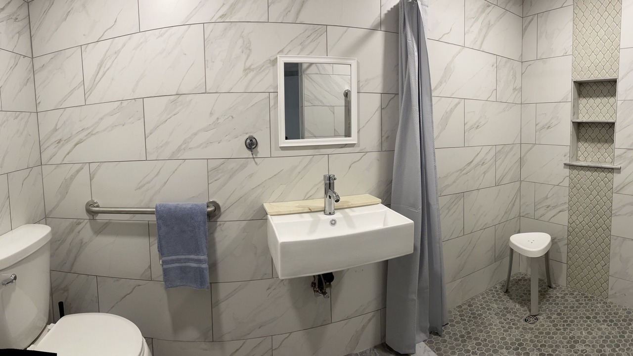 Photo of Bathroom in Chic's Beach