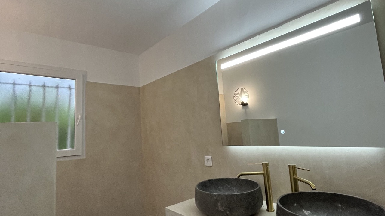 Photo of Bathroom in Ghisonaccia