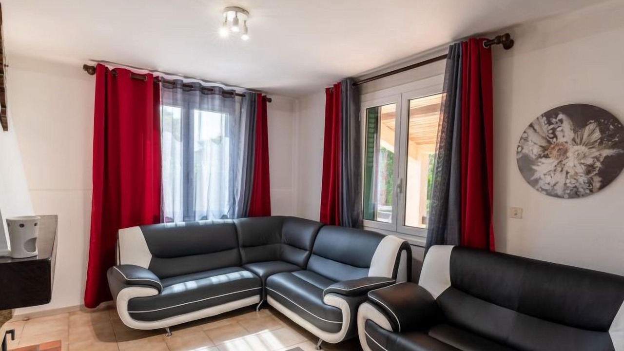 Photo of Livingroom in San-Nicolao