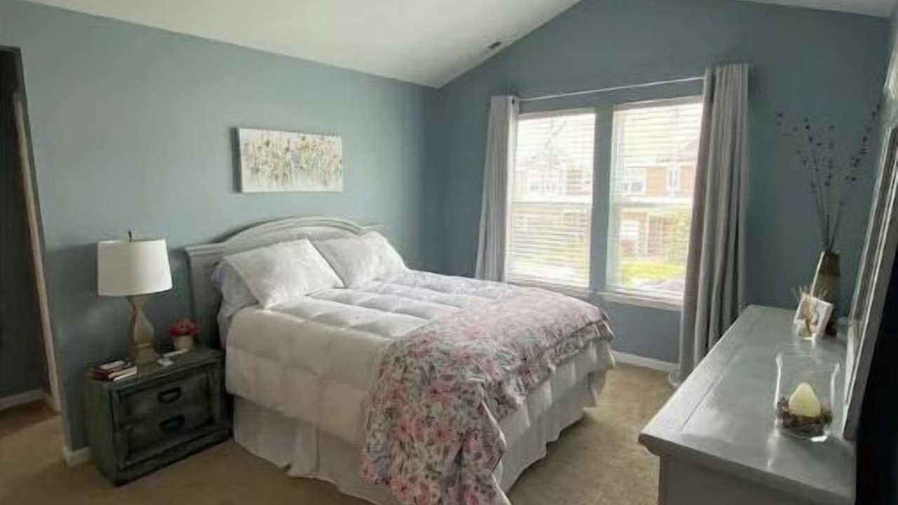 Photo of Bedroom in Murraysville