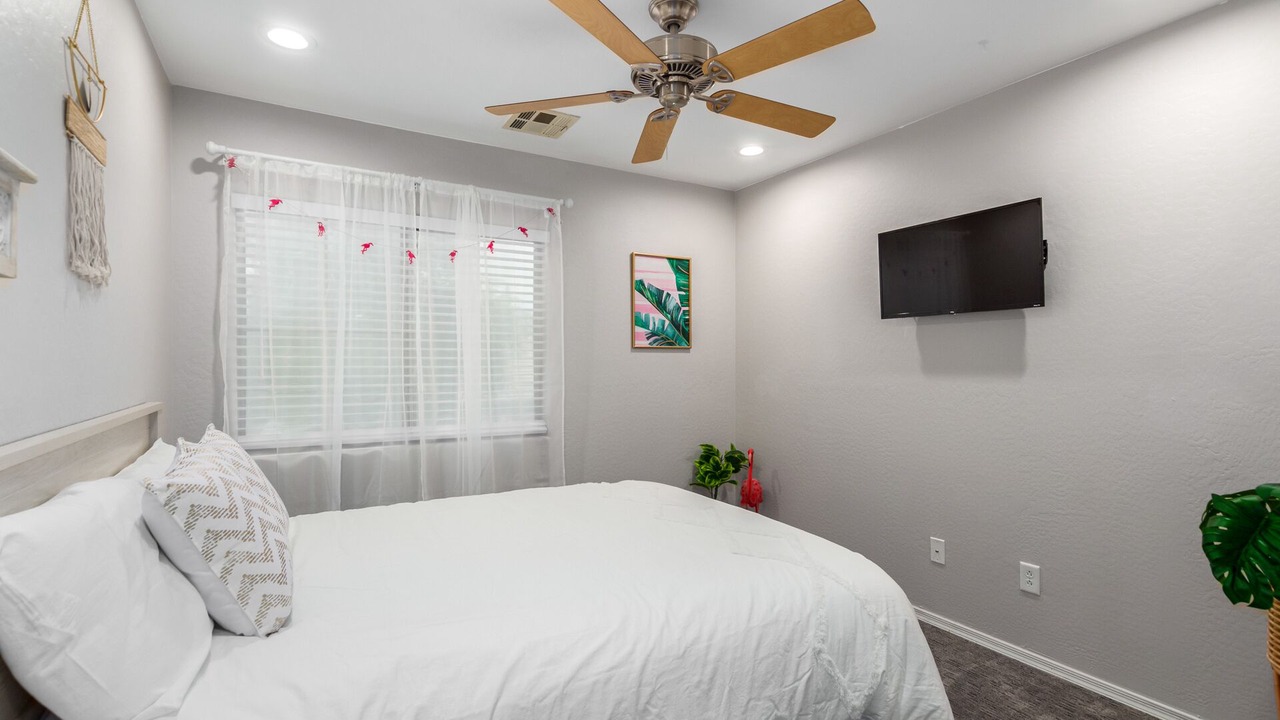 Photo of Bedroom in Cooley Station