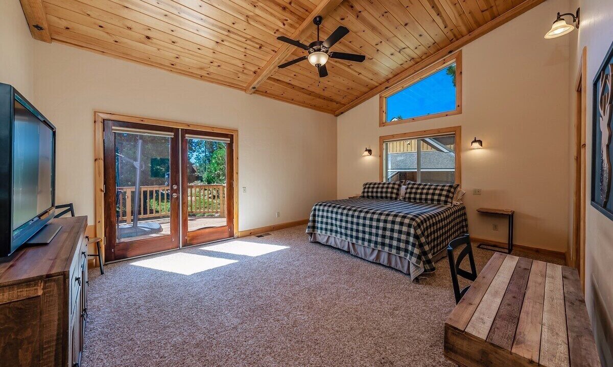 Photo of Bathroom in Shaver Lake