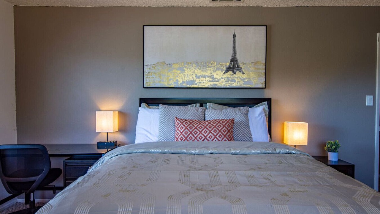 Photo of Bedroom in Oakhurst
