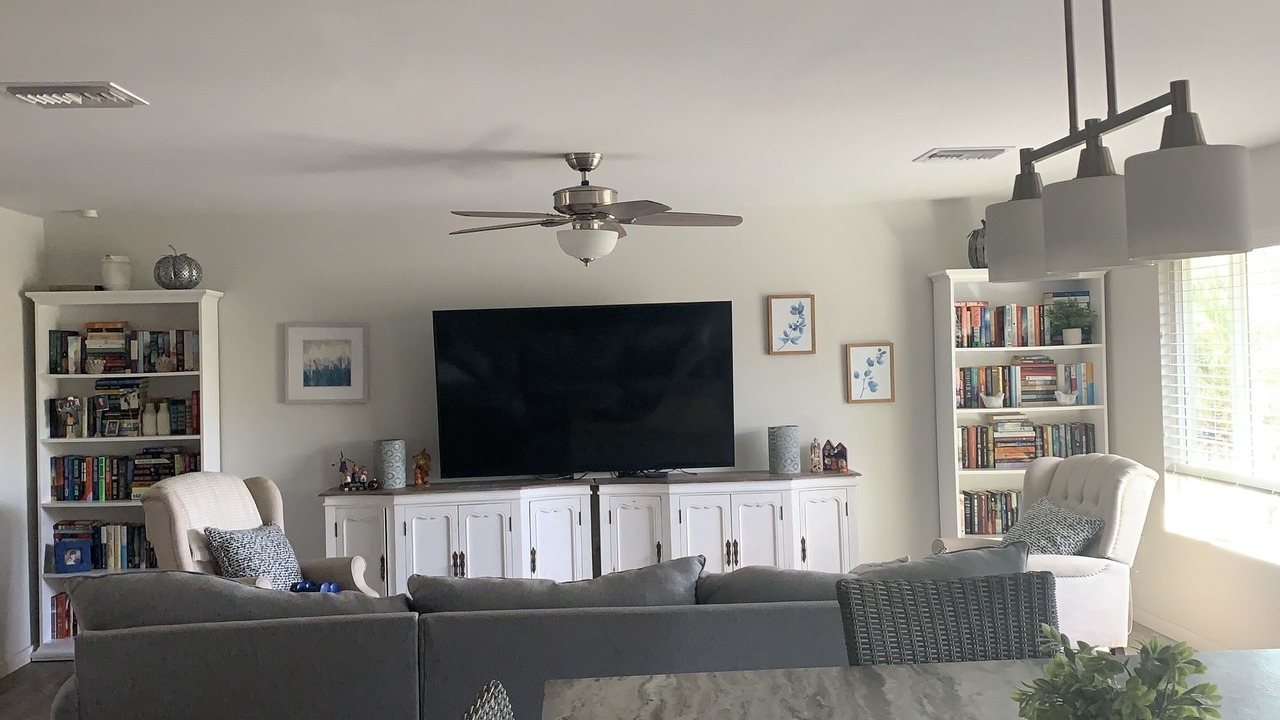 Photo of Livingroom in Sun City