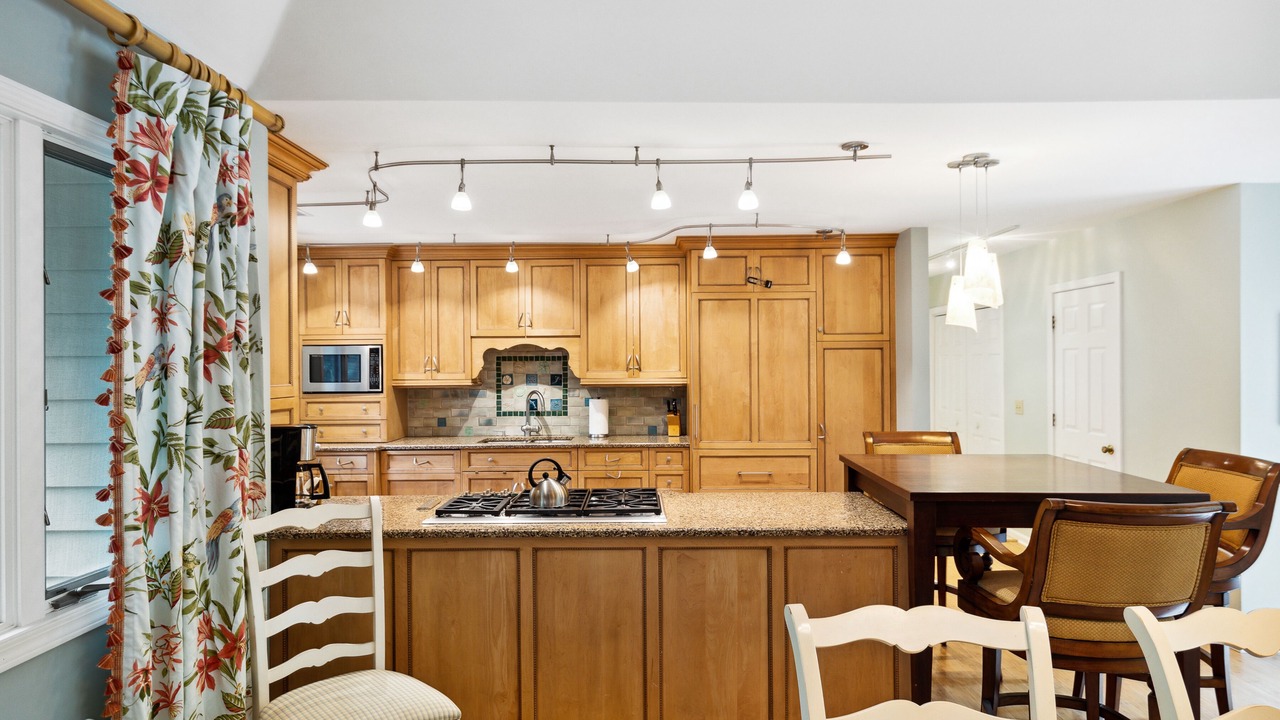 Photo of Kitchen in Vanderhorst Plantation