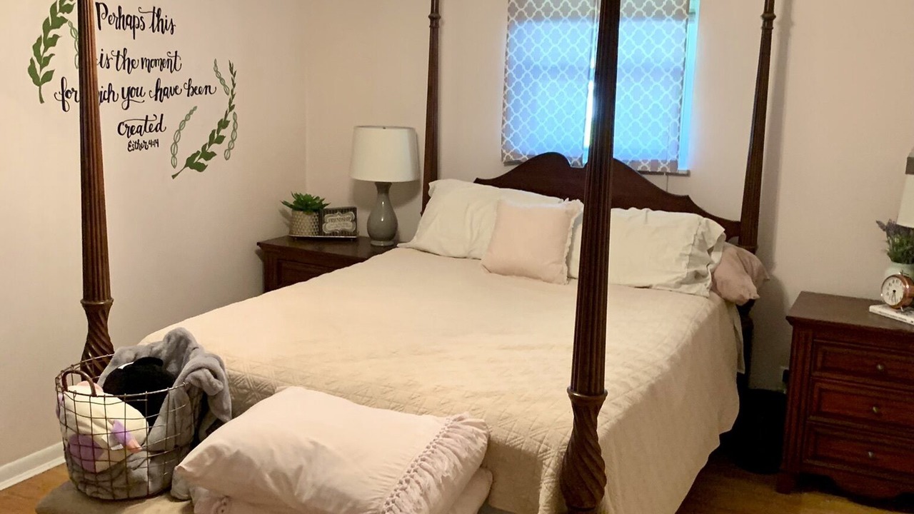 Photo of Bedroom in Mason