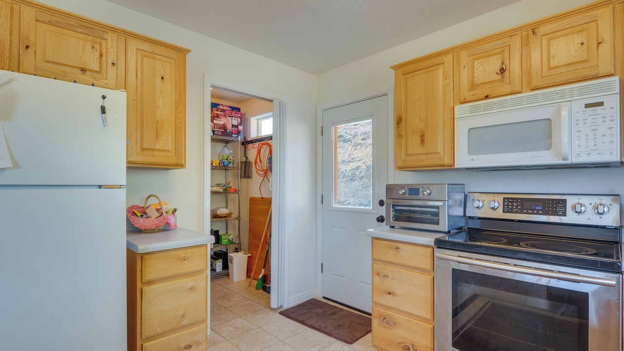 Photo of Kitchen in Long Valley Junction