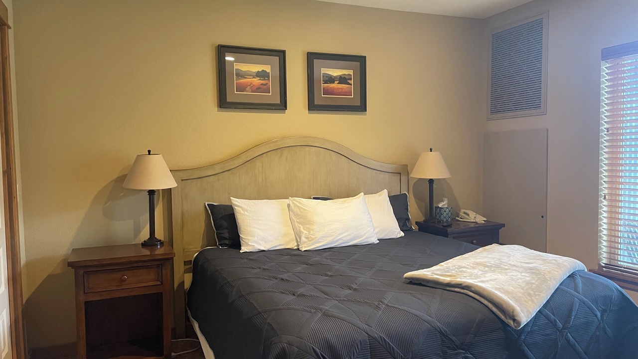 Photo of Bedroom in Kellogg
