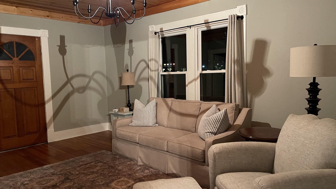 Photo of Livingroom in Georgetown