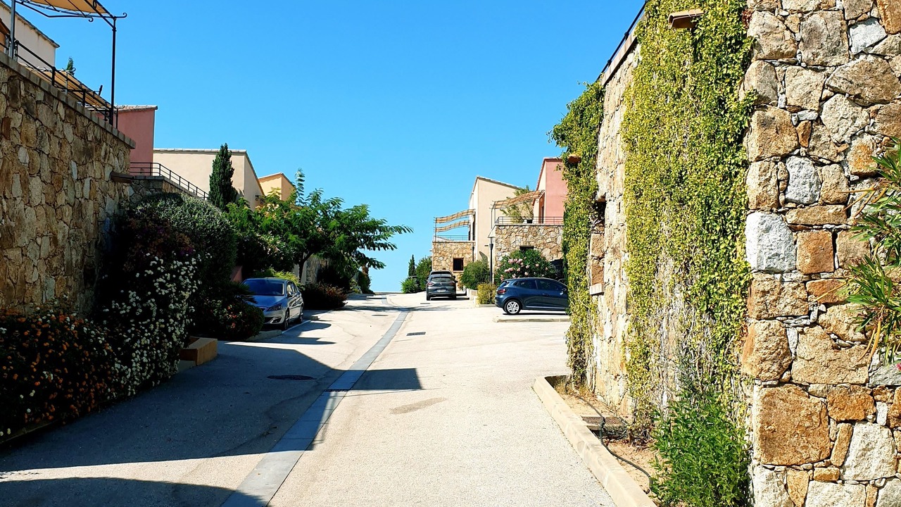 Photo of Outdoor in Lozari