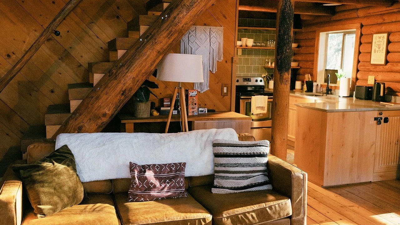 Photo of Livingroom in Garden Valley