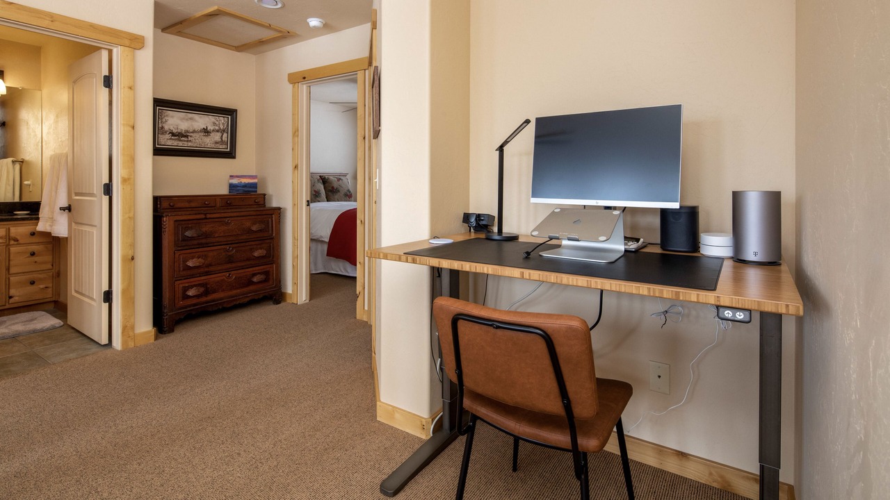 Photo of Bedroom in Leigh Creek Estates
