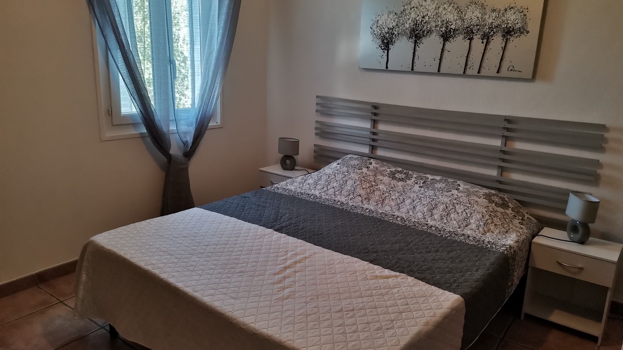 Photo of Bedroom in Calenzana