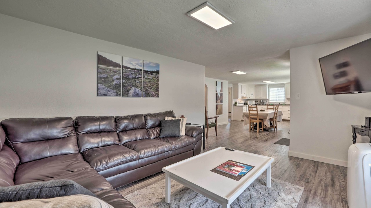 Photo of Livingroom in Fremont
