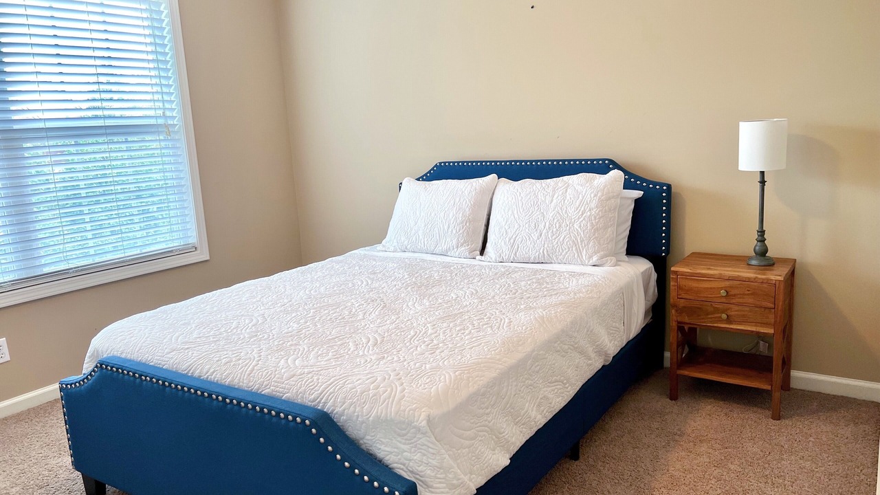 Photo of Bedroom in Masterson Station