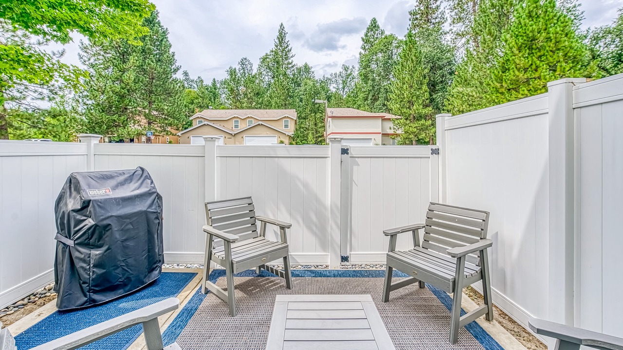 Photo of Outdoor in Bass Lake