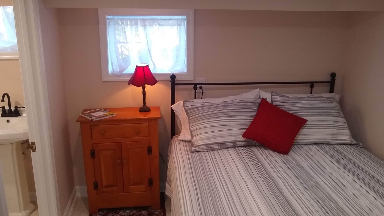 Photo of Bedroom in Reedville
