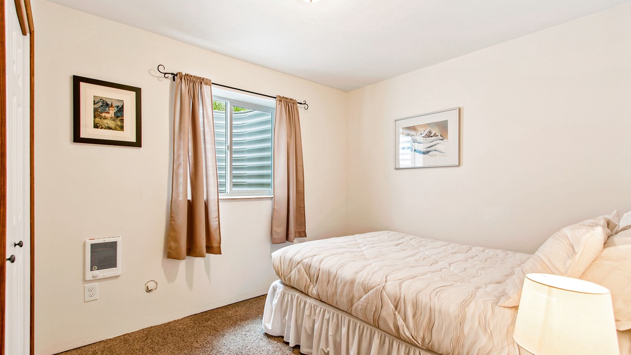 Photo of Bedroom in Sagle