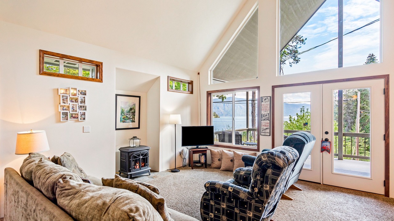 Photo of Livingroom in Sagle