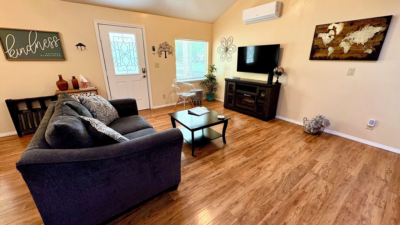 Photo of Livingroom in Three Rivers