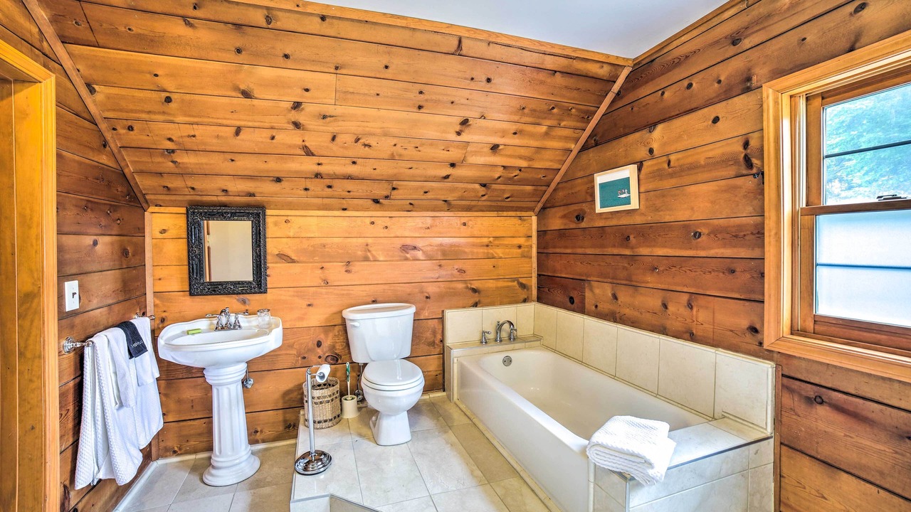 Photo of Bathroom in Chesterton