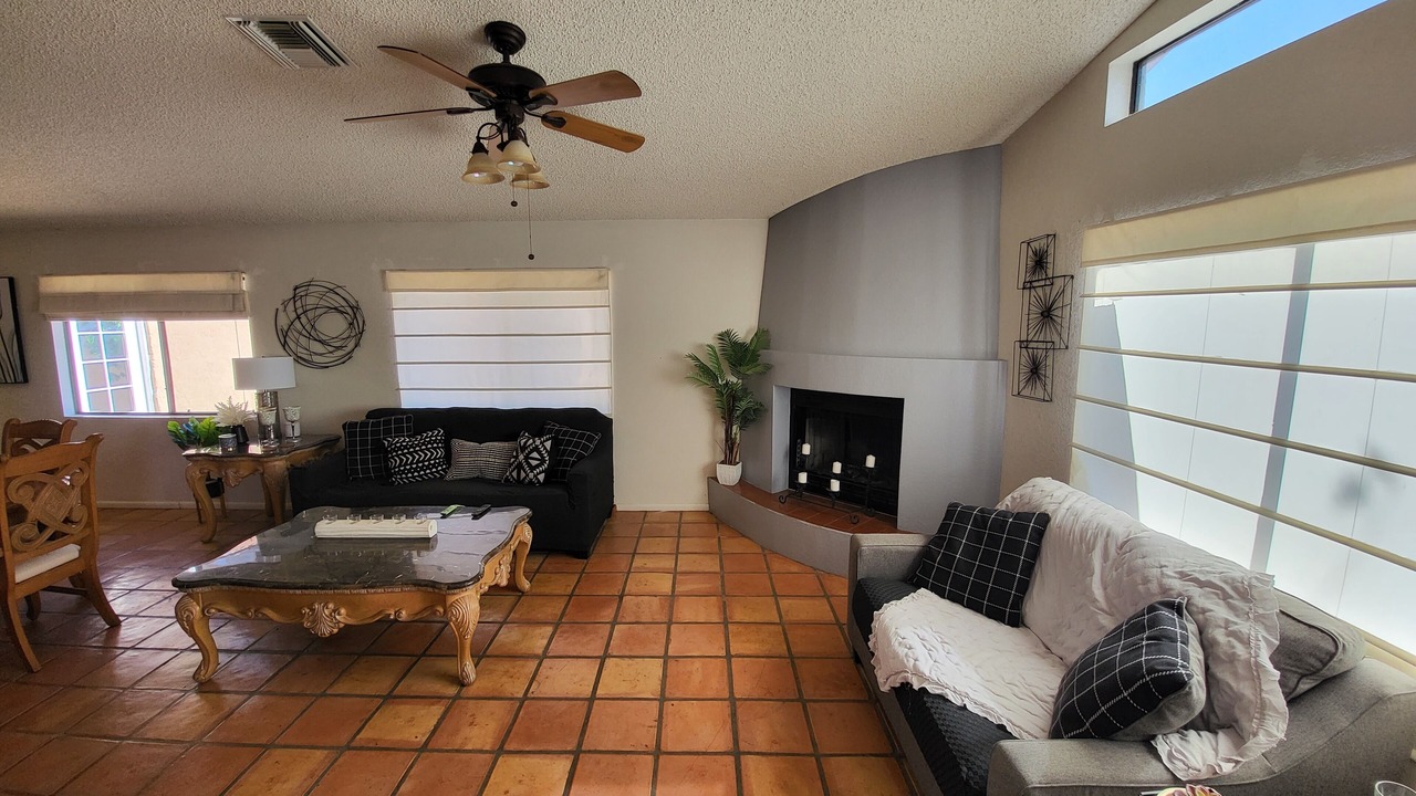 Photo of Livingroom in Rio Rico