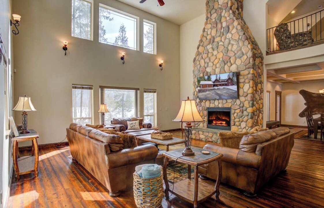 Photo of Livingroom in Priest River