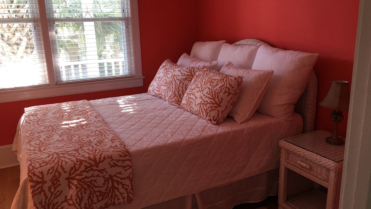 Photo of Bedroom in South Harbor Island