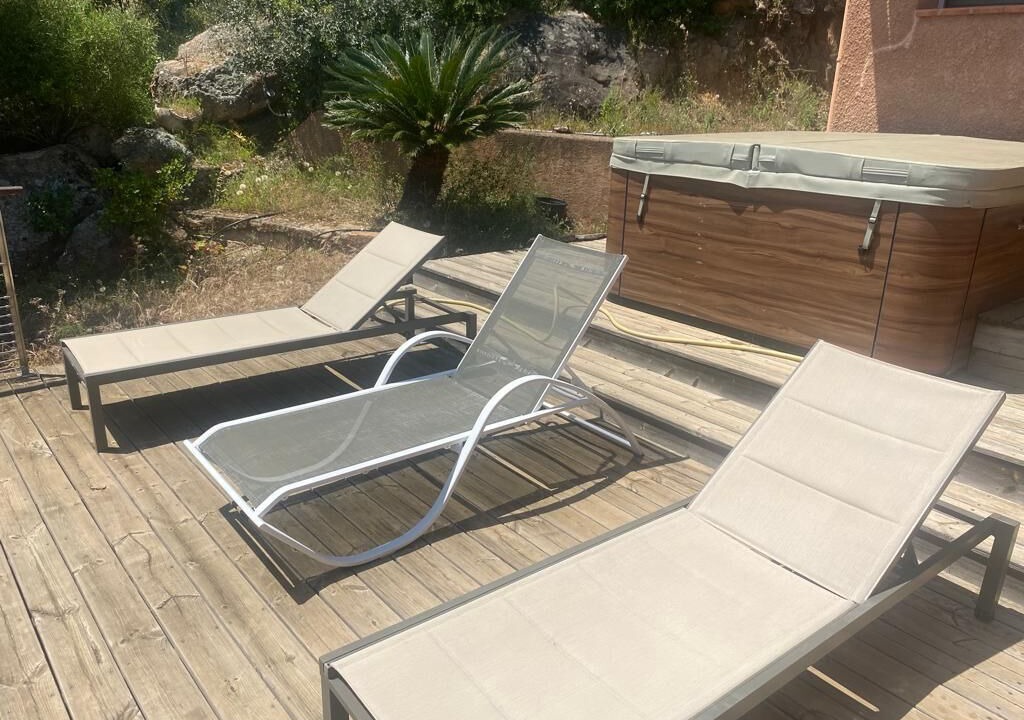 Photo of Patio Balcony in Hameau de Palombaggia