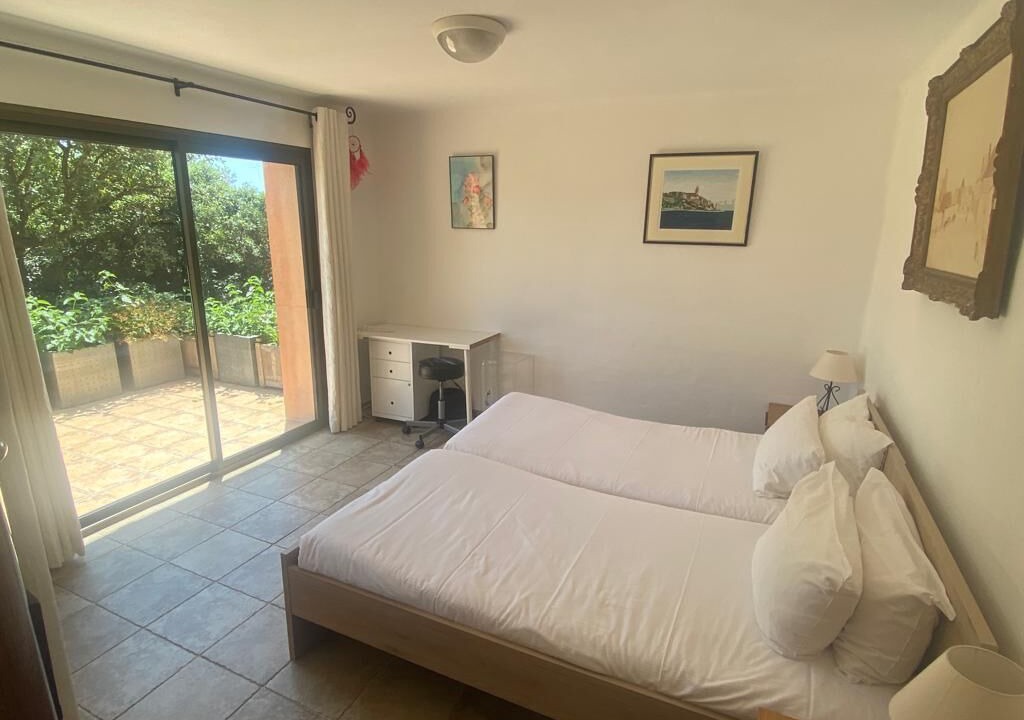 Photo of Bedroom in Hameau de Palombaggia