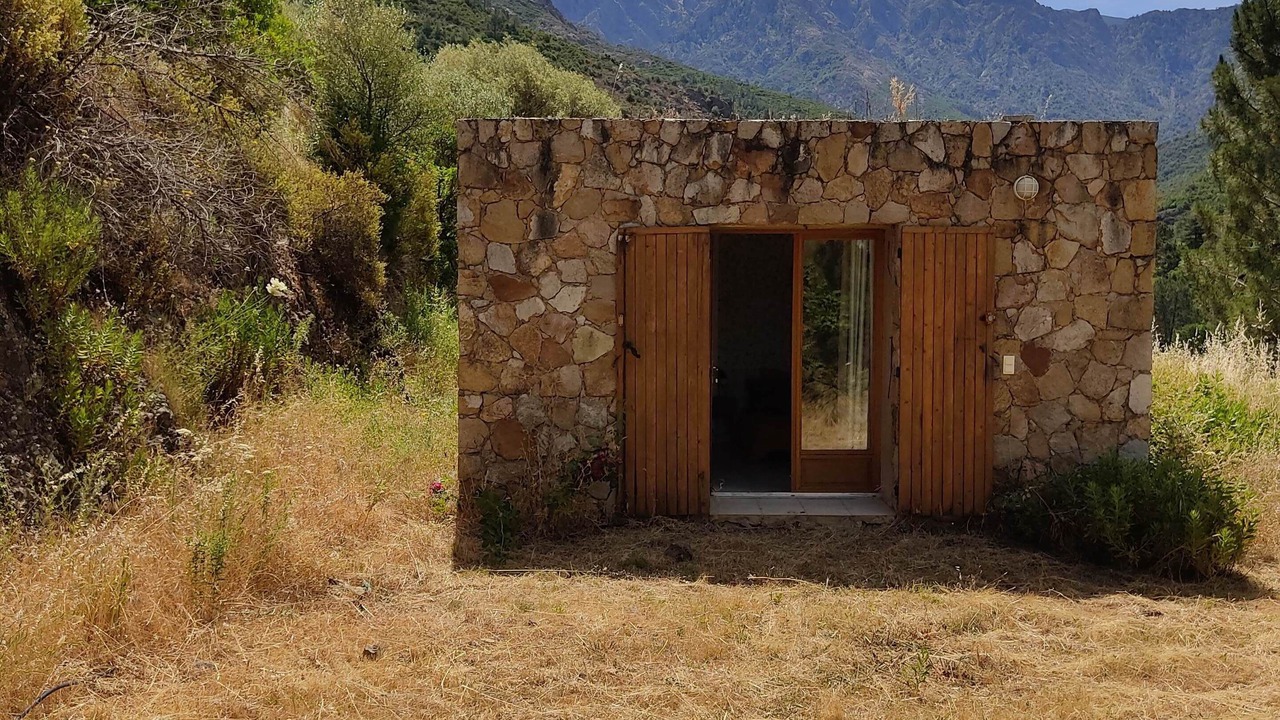 Photo of Outdoor in Manso