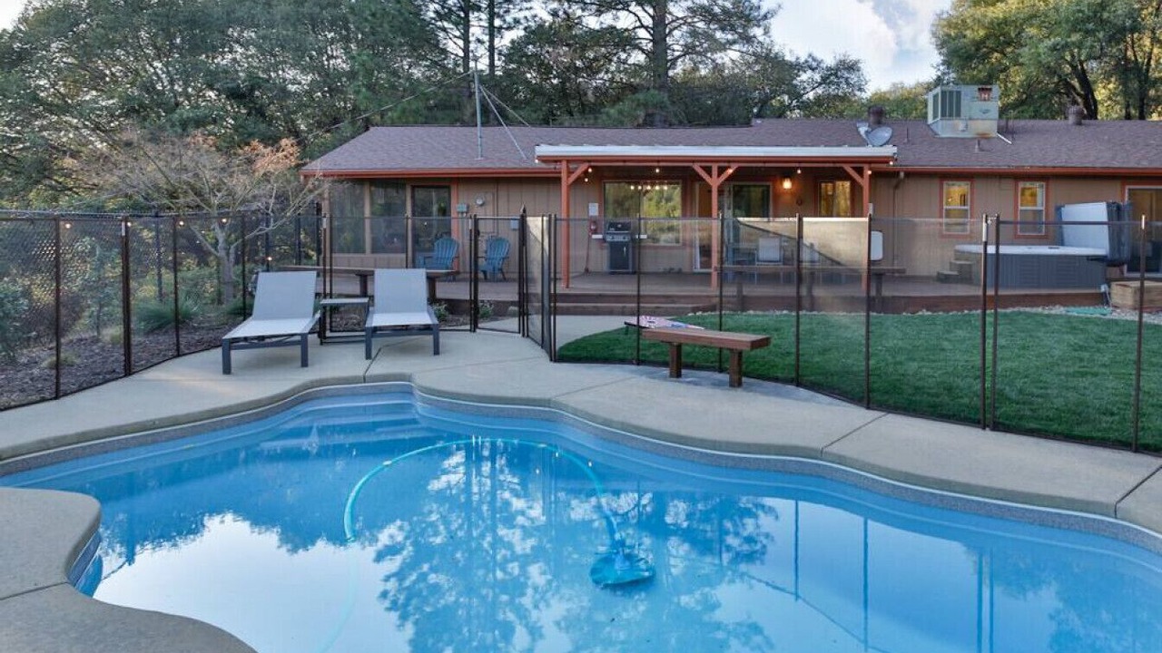 Photo of Outdoor in Mariposa