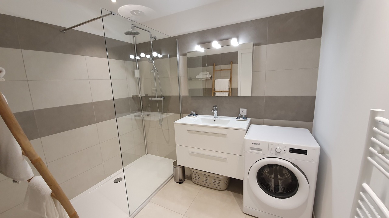 Photo of Bathroom in Cala Rossa