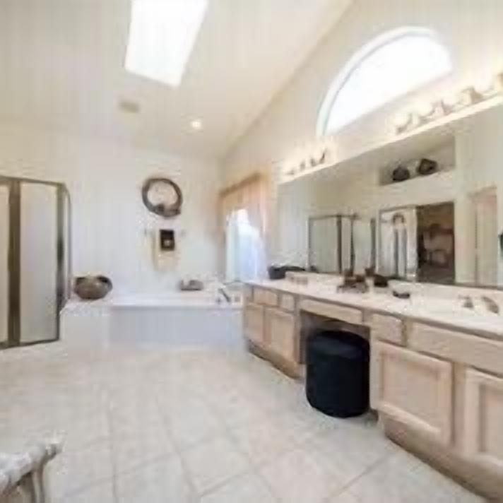 Photo of Bathroom in Tatum Ranch