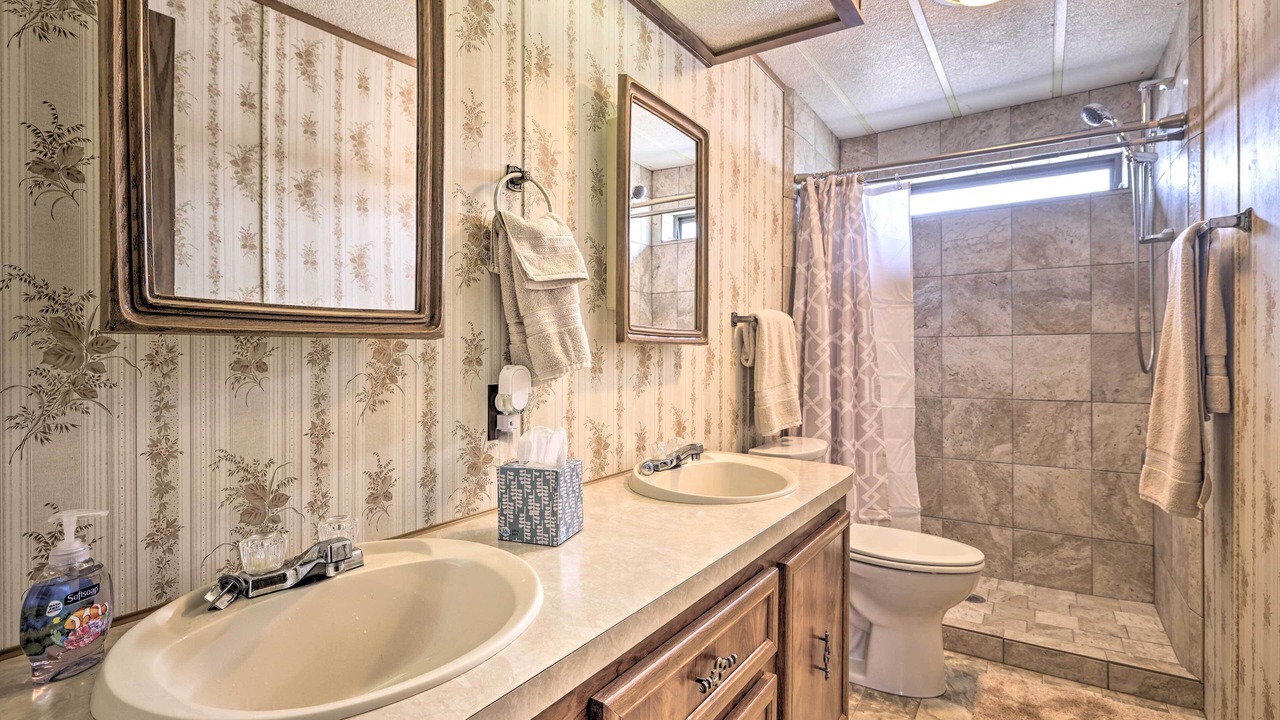Photo of Bathroom in Richfield