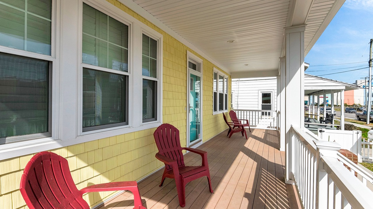 Photo of Patio Balcony in Northeast Virginia Beach